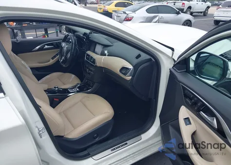 2018 Infiniti Qx30 Premium from USA, damaged, VIN SJKCH5CP1JA053066